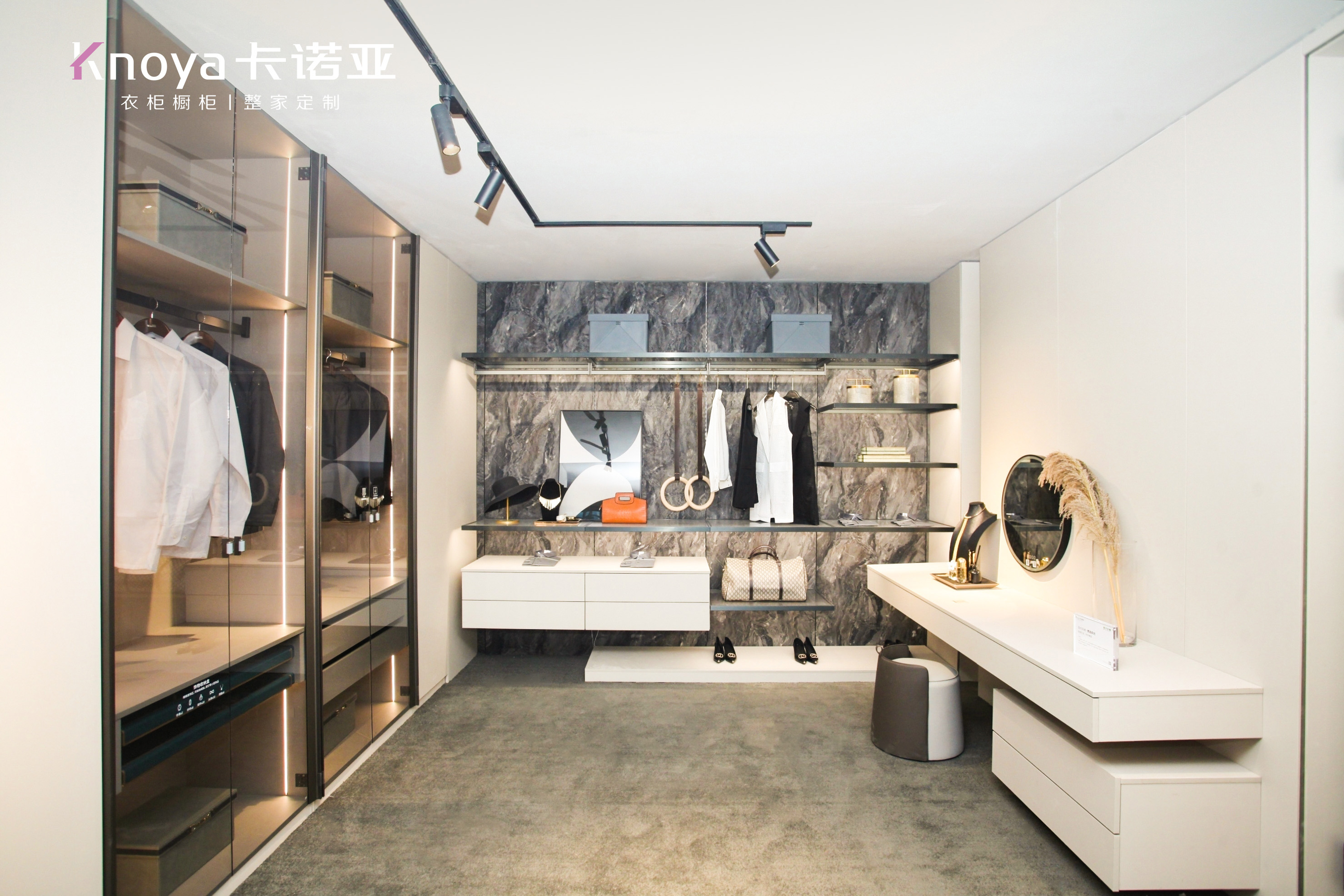 蜜桃在线播放新一代沉浸式體驗展館驚豔中國建博會（廣州）